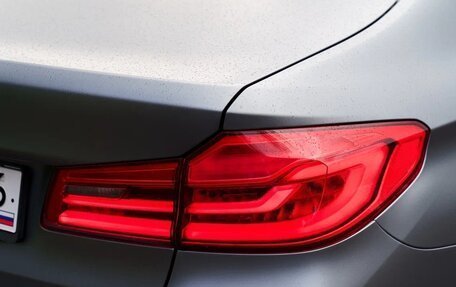 BMW 5 серия, 2018 год, 3 790 000 рублей, 8 фотография