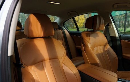 BMW 5 серия, 2018 год, 3 790 000 рублей, 12 фотография