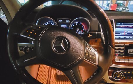 Mercedes-Benz GL-Класс, 2015 год, 3 800 000 рублей, 20 фотография