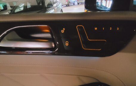 Mercedes-Benz GL-Класс, 2015 год, 3 800 000 рублей, 27 фотография