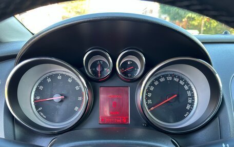 Opel Astra J, 2013 год, 18 фотография