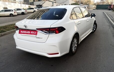 Toyota Corolla, 2021 год, 1 780 000 рублей, 2 фотография