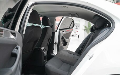 Volkswagen Jetta VI, 2016 год, 949 000 рублей, 7 фотография