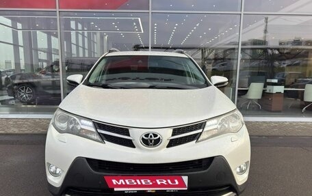 Toyota RAV4, 2014 год, 1 825 000 рублей, 4 фотография