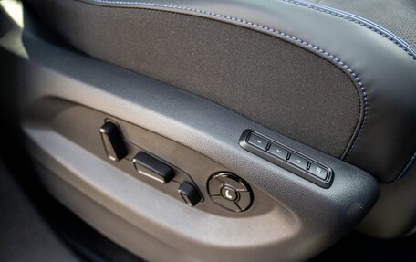 Volkswagen Teramont, 2025 год, 5 800 000 рублей, 17 фотография