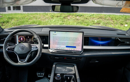 Volkswagen Teramont, 2025 год, 5 800 000 рублей, 23 фотография