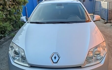 Renault Laguna III рестайлинг, 2010 год, 749 000 рублей, 1 фотография