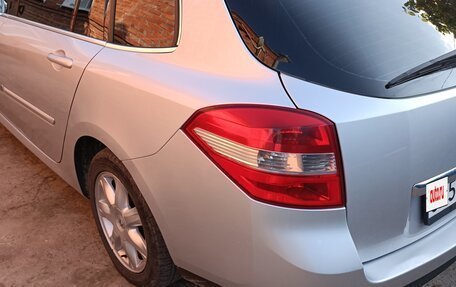 Renault Laguna III рестайлинг, 2010 год, 749 000 рублей, 3 фотография