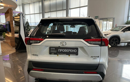 Toyota RAV4, 2025 год, 4 270 000 рублей, 7 фотография