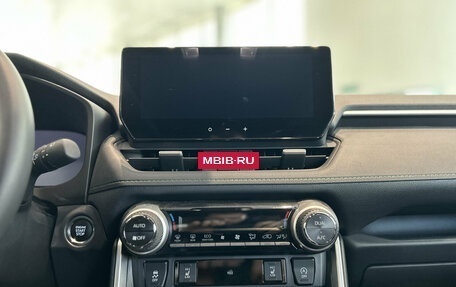 Toyota RAV4, 2025 год, 4 270 000 рублей, 18 фотография