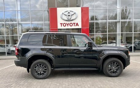 Toyota Land Cruiser Prado, 2024 год, 9 400 000 рублей, 4 фотография