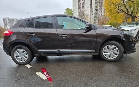 Renault Megane III, 2014 год, 950 000 рублей, 3 фотография