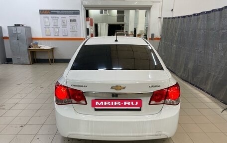 Chevrolet Cruze II, 2013 год, 820 000 рублей, 4 фотография