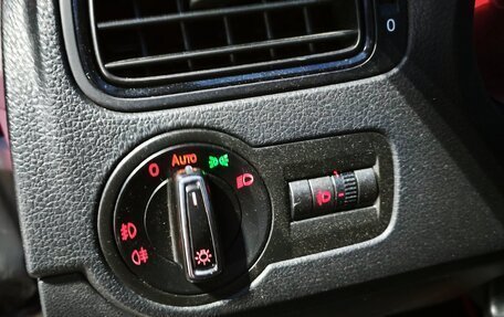 Volkswagen Polo VI (EU Market), 2018 год, 1 050 000 рублей, 5 фотография