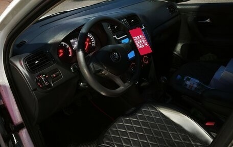 Volkswagen Polo VI (EU Market), 2018 год, 1 050 000 рублей, 6 фотография