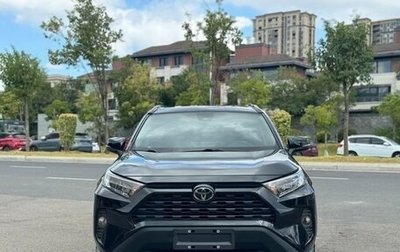 Toyota RAV4, 2020 год, 2 000 000 рублей, 1 фотография