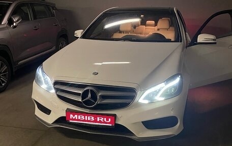 Mercedes-Benz E-Класс, 2014 год, 1 950 000 рублей, 4 фотография