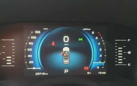 Geely Atlas, 2023 год, 2 000 000 рублей, 10 фотография