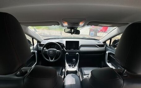 Toyota RAV4, 2020 год, 2 000 000 рублей, 7 фотография