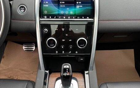 Land Rover Discovery Sport I рестайлинг, 2021 год, 2 300 000 рублей, 10 фотография