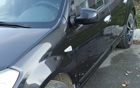 Renault Sandero I, 2013 год, 900 000 рублей, 3 фотография