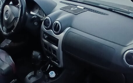 Renault Sandero I, 2013 год, 900 000 рублей, 11 фотография