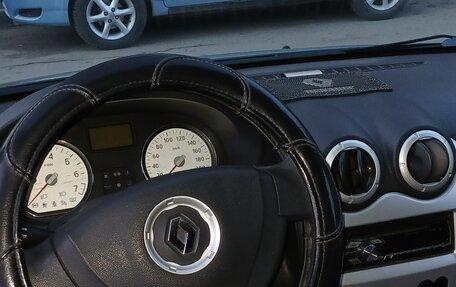 Renault Sandero I, 2013 год, 900 000 рублей, 9 фотография