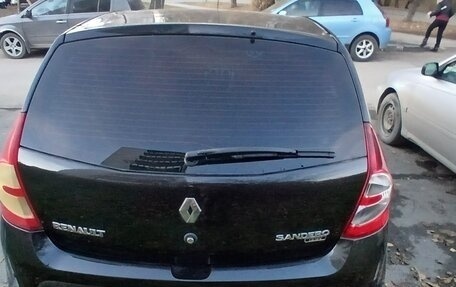 Renault Sandero I, 2013 год, 900 000 рублей, 5 фотография