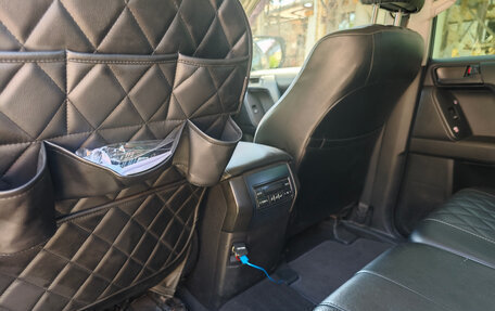 Toyota Land Cruiser Prado 150 рестайлинг 2, 2017 год, 3 699 000 рублей, 7 фотография