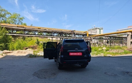 Toyota Land Cruiser Prado 150 рестайлинг 2, 2017 год, 3 699 000 рублей, 9 фотография