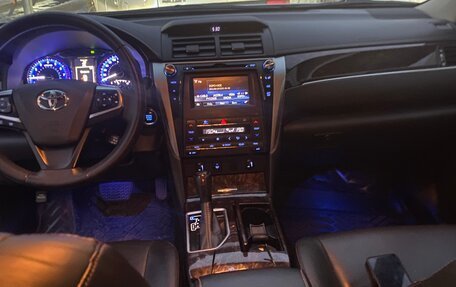 Toyota Camry, 2016 год, 1 820 000 рублей, 17 фотография