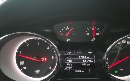 Opel Astra K, 2018 год, 1 400 000 рублей, 12 фотография