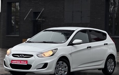 Hyundai Solaris II рестайлинг, 2013 год, 790 000 рублей, 1 фотография