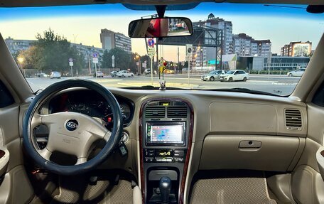 KIA Magentis I, 2005 год, 800 000 рублей, 17 фотография