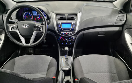Hyundai Solaris II рестайлинг, 2012 год, 945 000 рублей, 5 фотография
