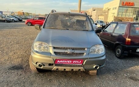 Chevrolet Niva I рестайлинг, 2012 год, 600 000 рублей, 1 фотография