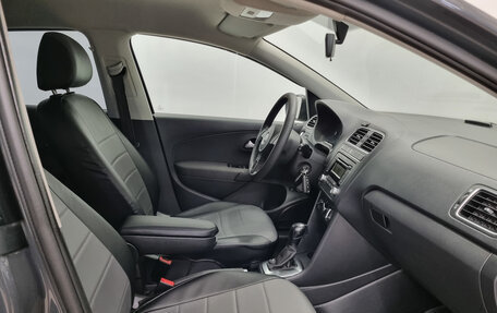 Volkswagen Polo VI (EU Market), 2010 год, 715 000 рублей, 11 фотография