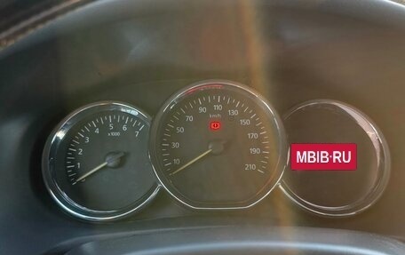 Renault Logan II, 2015 год, 653 500 рублей, 8 фотография