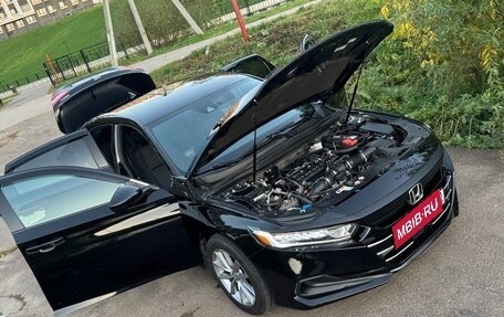 Honda Accord IX рестайлинг, 2022 год, 2 450 000 рублей, 15 фотография