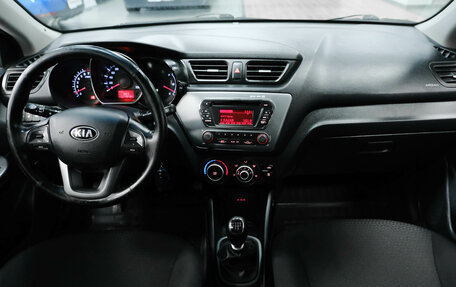 KIA Rio III рестайлинг, 2014 год, 820 000 рублей, 14 фотография