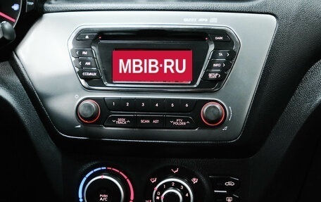 KIA Rio III рестайлинг, 2014 год, 820 000 рублей, 15 фотография