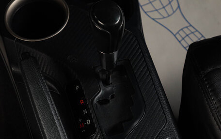 Toyota RAV4, 2014 год, 1 799 000 рублей, 13 фотография