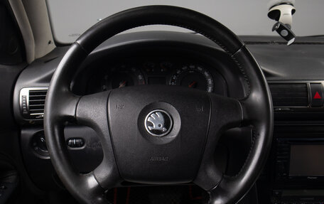 Skoda Superb III рестайлинг, 2006 год, 629 000 рублей, 9 фотография