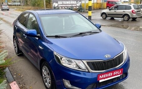 KIA Rio III рестайлинг, 2011 год, 680 000 рублей, 3 фотография