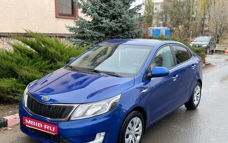 KIA Rio III рестайлинг, 2011 год, 680 000 рублей, 4 фотография