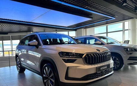 Skoda Kodiaq, 2025 год, 5 800 000 рублей, 4 фотография