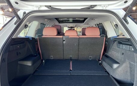 Skoda Kodiaq, 2025 год, 5 800 000 рублей, 14 фотография