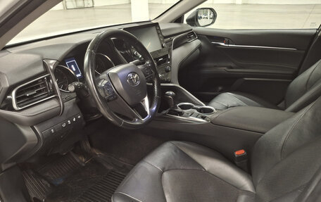 Toyota Camry, 2022 год, 2 560 000 рублей, 20 фотография