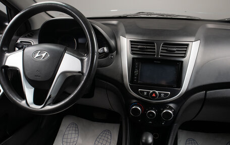 Hyundai Solaris II рестайлинг, 2011 год, 889 000 рублей, 9 фотография