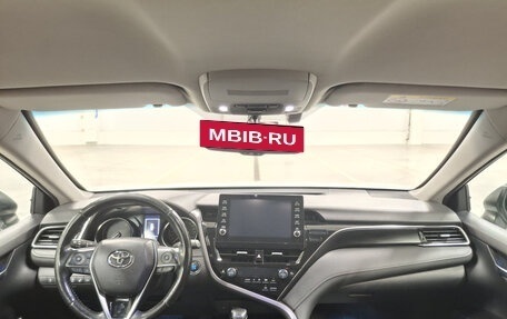 Toyota Camry, 2022 год, 2 560 000 рублей, 17 фотография